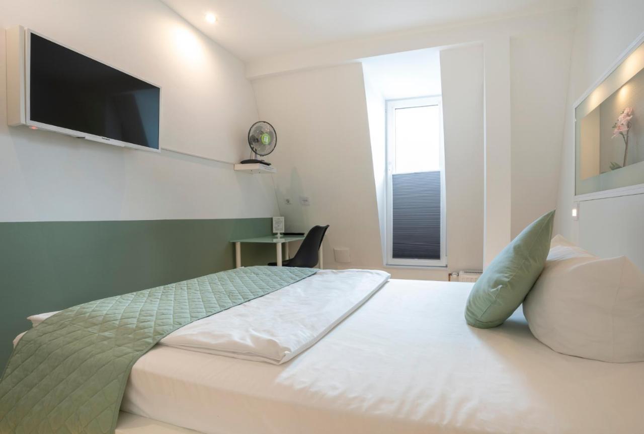 Hotel Bedpark Stellingen à Hambourg Extérieur photo